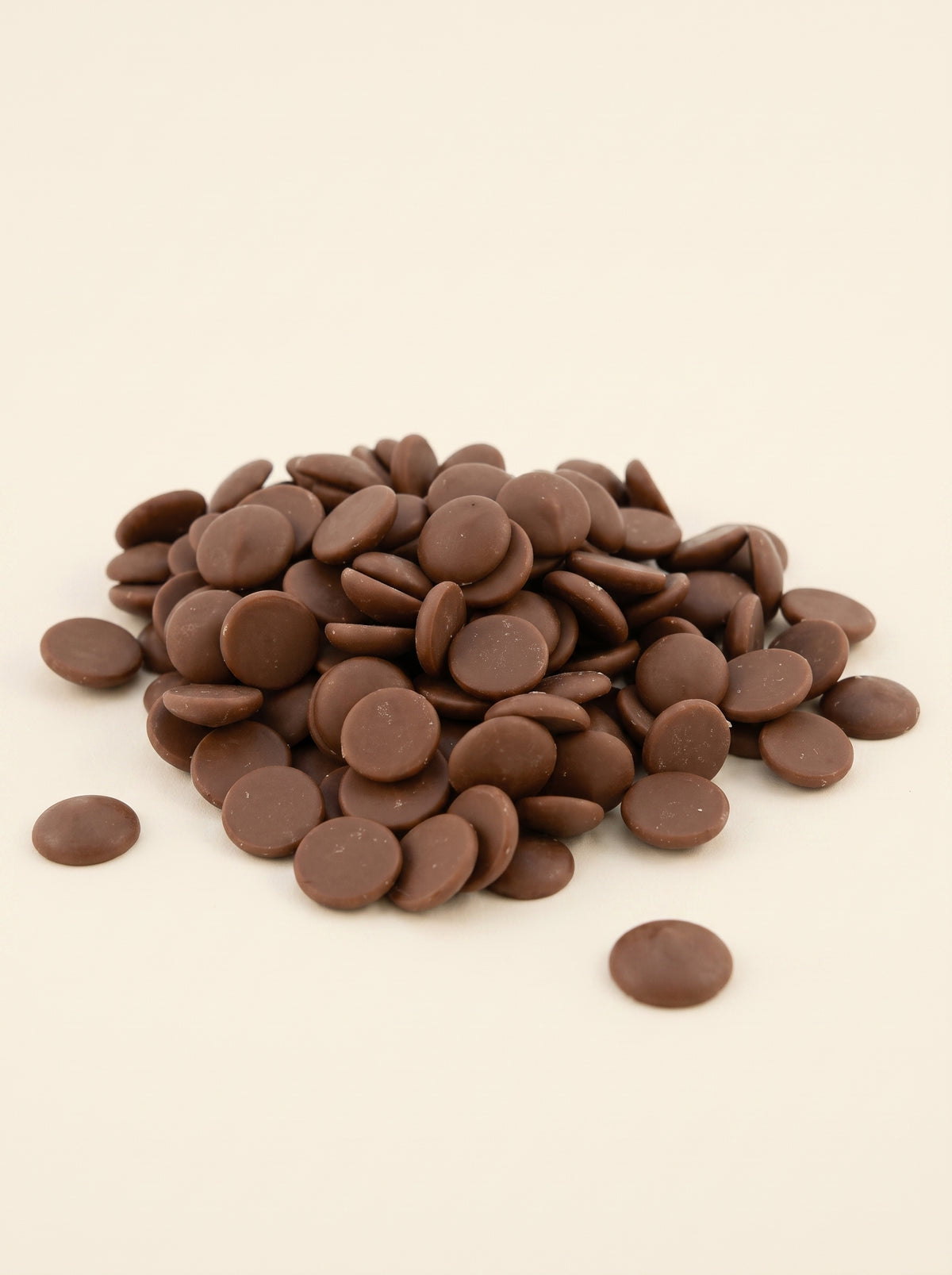 Молочний бельгійський шоколад зі смаком карамелі Callebaut